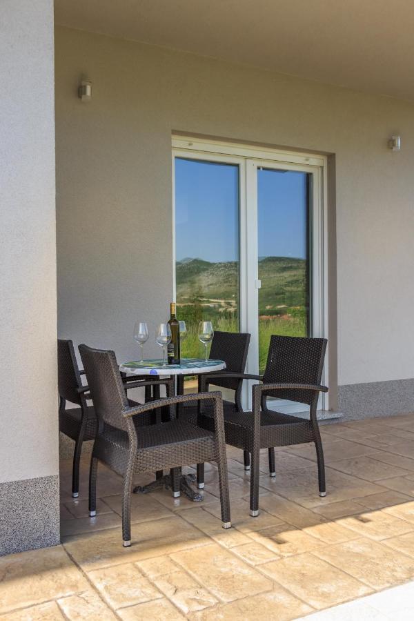 Apartman Nature Dugopolje Dış mekan fotoğraf