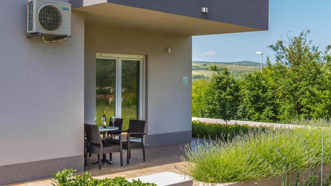 Apartman Nature Dugopolje Dış mekan fotoğraf
